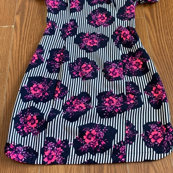 3 for $15 Sugar Lips dress - Picture 4 of 8
